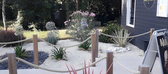 Chalet 'Bois 8' with Shared Pool and Private Terrace