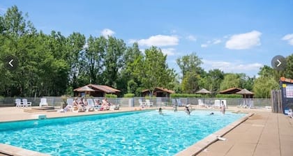 Chalet «Bois 6» avec piscine partagée et terrasse privée
