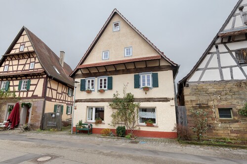 Apartment 'Ferienwohnung 2' with Private Garden and Wi-Fi