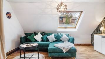 Fernseher, Stereoanlage