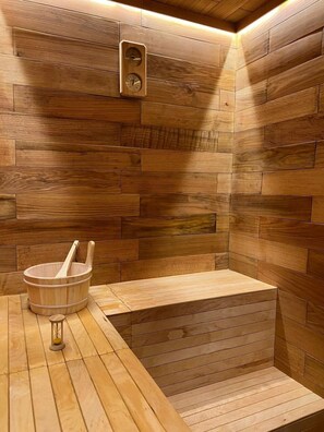 Shower, free toiletries, towels, soap