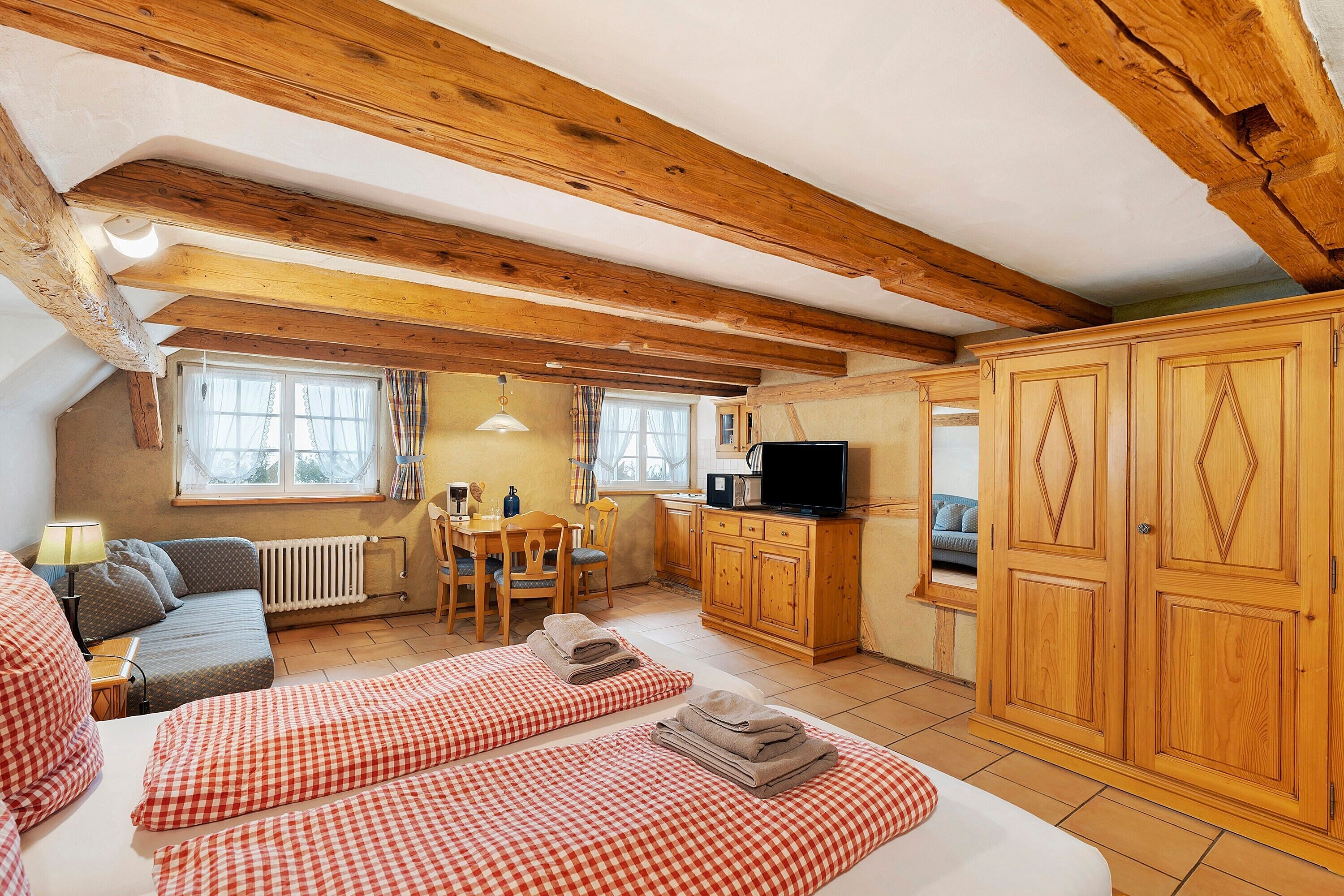 Fer et planche à repasser, Wi-Fi, draps fournis