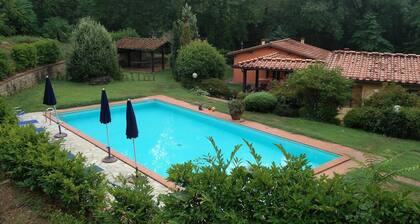 Tuscan-style apartment nestled in the countryside. Pets allowed