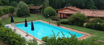 Tuscan-style apartment nestled in the countryside. Pets allowed