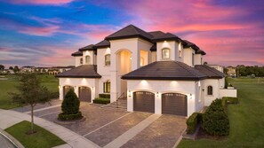Exterior - Made for Families, Pool Days & Disney Memories-here is The Grand Oasis!!! (Kissimmee)