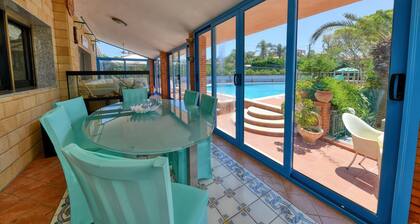 Villa with private pool near Terrauzza