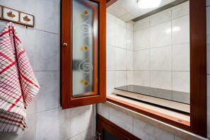 Interior - Apartment 'All'angolo' with Wi-Fi and Air Conditioning (Molfetta)