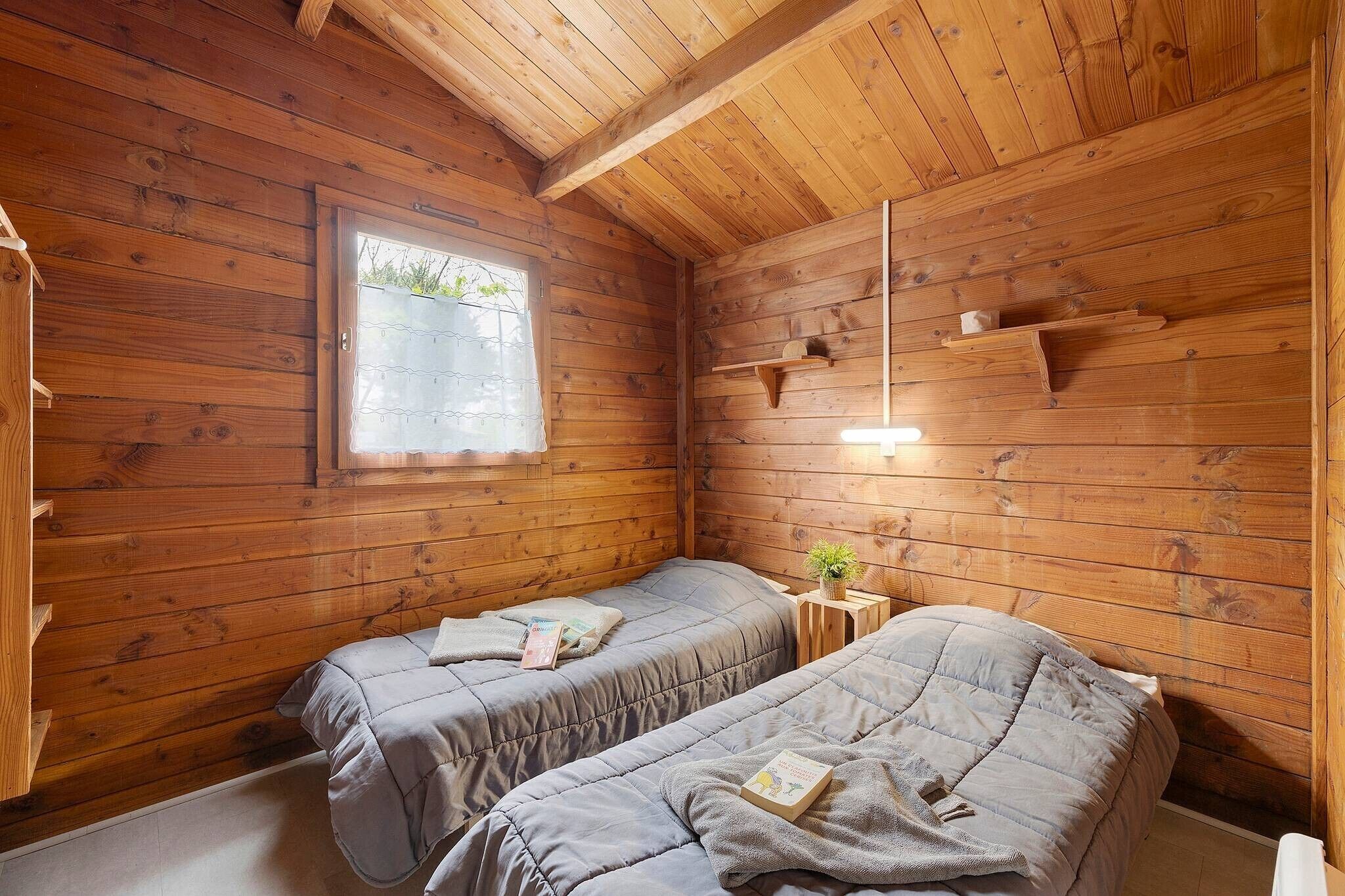 Fer et planche à repasser