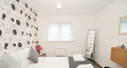 Convenient 2 Bedroom Apartment in Preston w WiFi