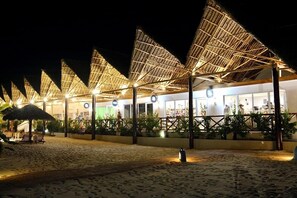 Restaurant - Canary Kendwa Beach Resort (Kendwa)