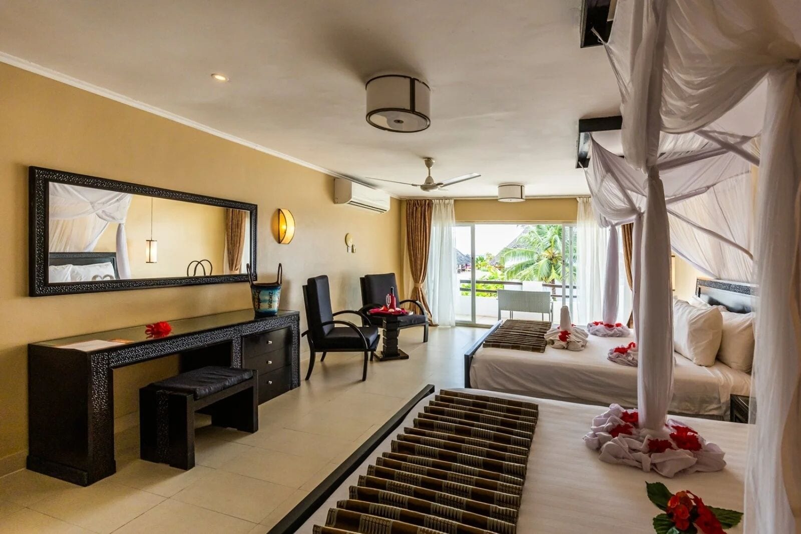 Deluxe Double Room, Sea View | Desk, laptop workspace, iron/ironing board, free WiFi