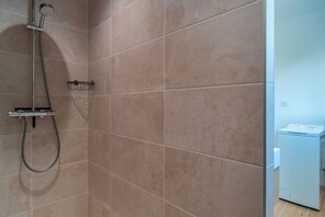 Hair dryer, towels - Ty-Magritt - à 200m de la plage (Saint-Nic)