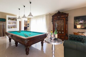 Spielezimmer