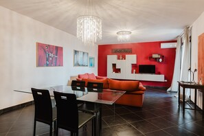 Interior - Apartment 'Cuore' with Sea View, Wi-Fi and Air Conditioning (Marsala)