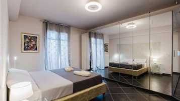 Bügeleisen/Bügelbrett, WLAN, Bettwäsche