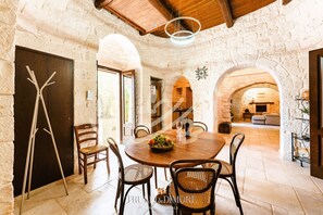 Dining - TD Truly Trulli Gentle Breezes Across Olive Va... (Coreggia)