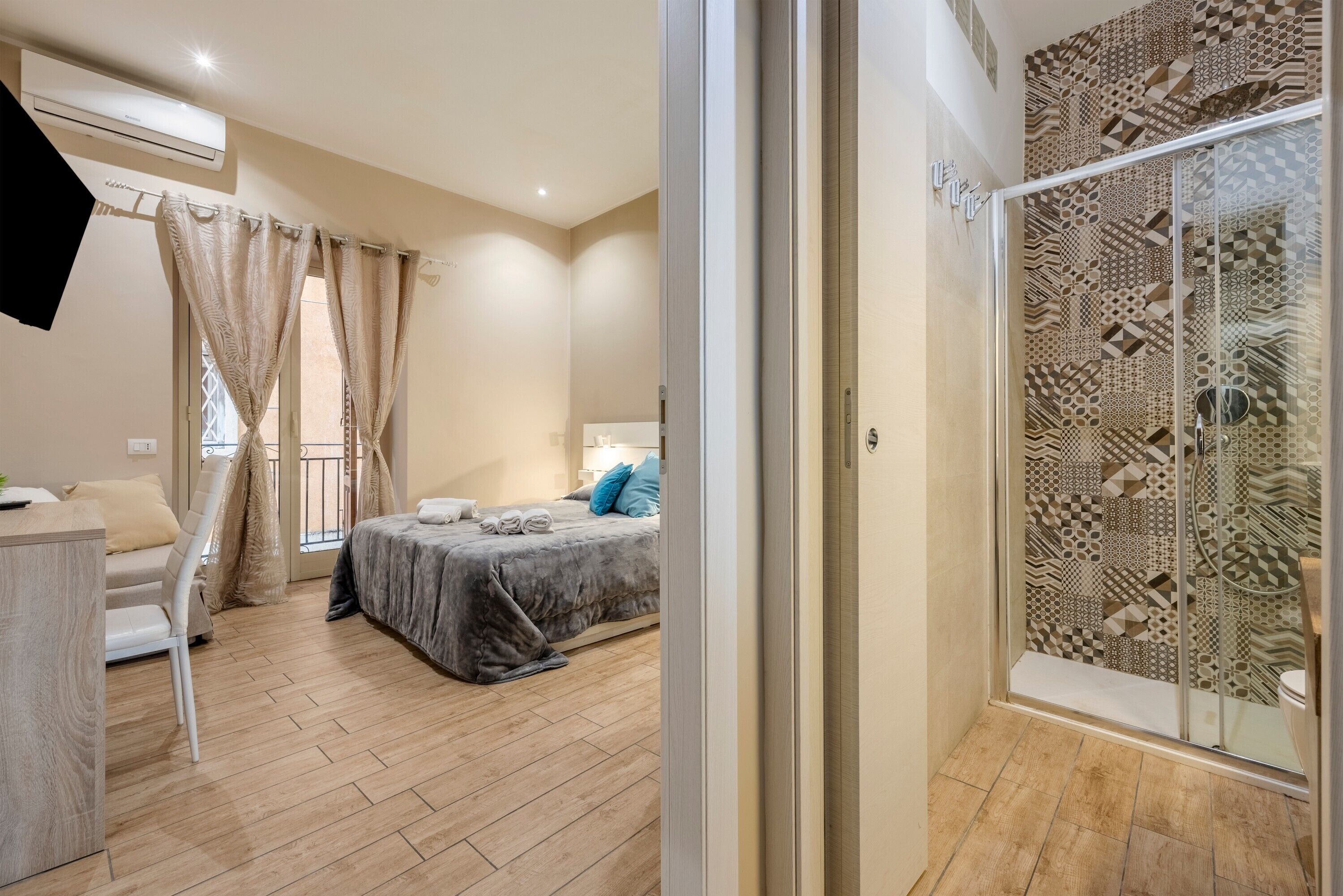 Strykejern/-brett, wi-fi og sengetøy