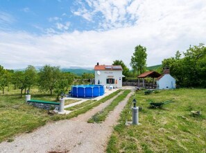 House (Village Holiday House Ivan Kozina wit) | Exterior - Village Holiday House Ivan Kozina (Trilj)