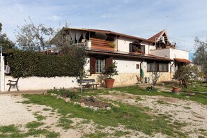 Exterior - Terrace with Private Terrace, Wi-Fi and Air Conditioning (Montegrosso)