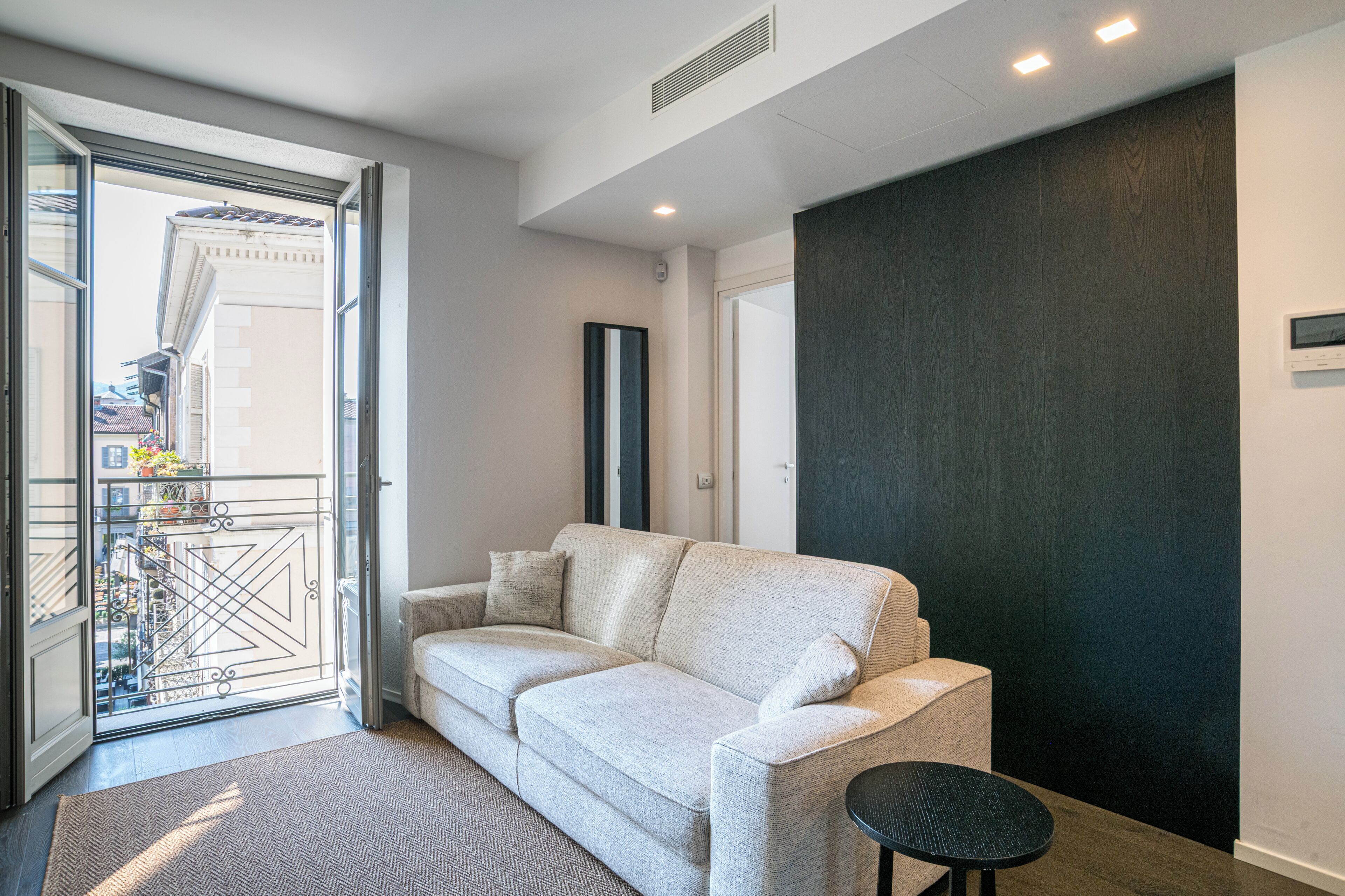 Laptopgeeigneter Arbeitsplatz, schallisolierte Zimmer, kostenloses WLAN