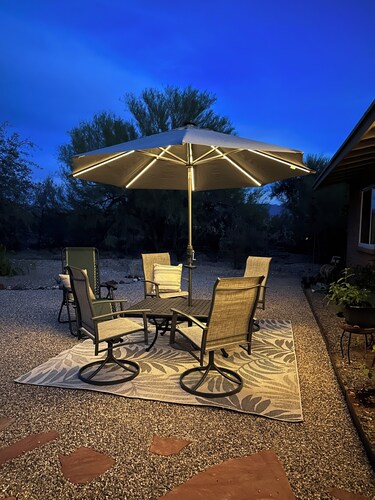 3-bedroom house in serene Tucson with mountain views for relaxing stays