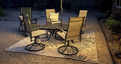 3-bedroom house in serene Tucson with mountain views for relaxing stays