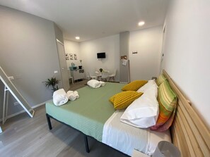 Apartament Deluxe, pati | Wifi gratuïta 