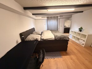 WiFi, bed sheets - Apartment 'Rosenhaus' with Shared Terrace and Wi-Fi (Merchweiler)