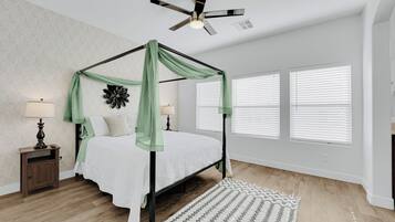 Fer et planche à repasser, Wi-Fi, draps fournis