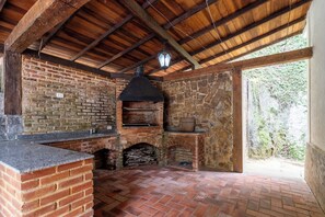 House, Smoking