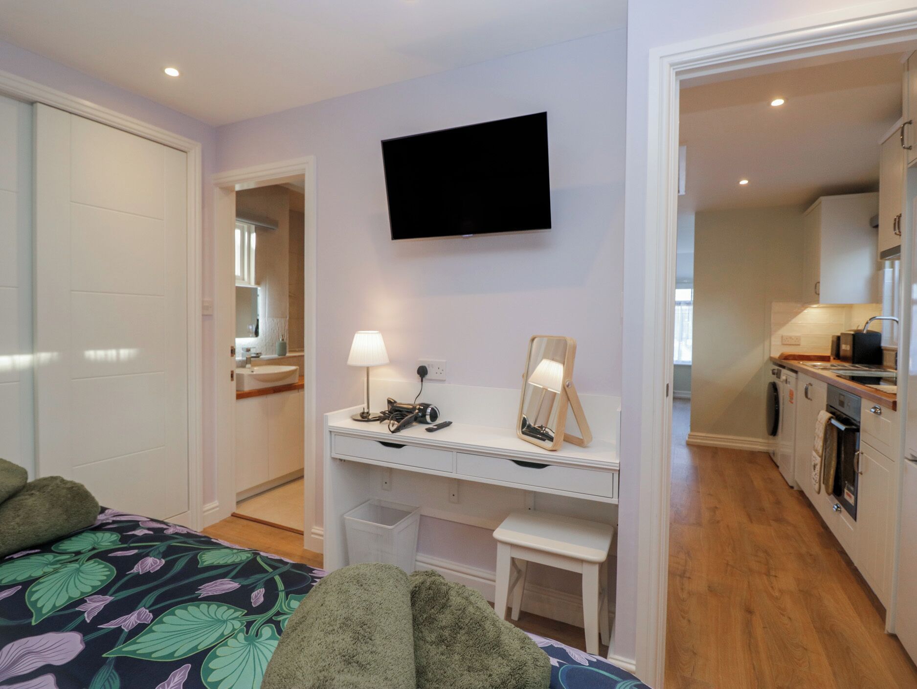 1 bedroom, individually decorated, individually furnished, free WiFi