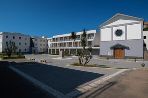 Exterior - Hotiday Pozzuoli (Pozzuoli)