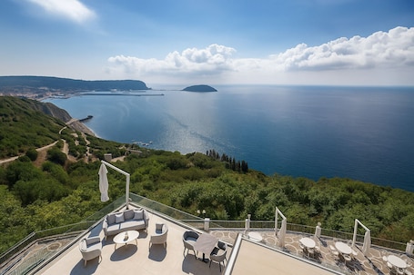 Aerial view. Hotiday Pozzuoli