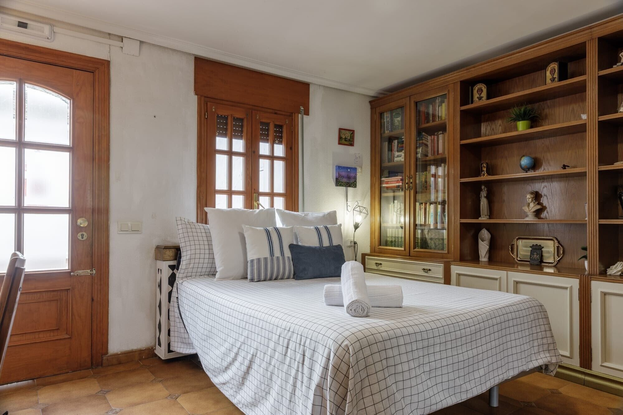 Wi-Fi, roupa de cama, acesso para cadeiras de rodas