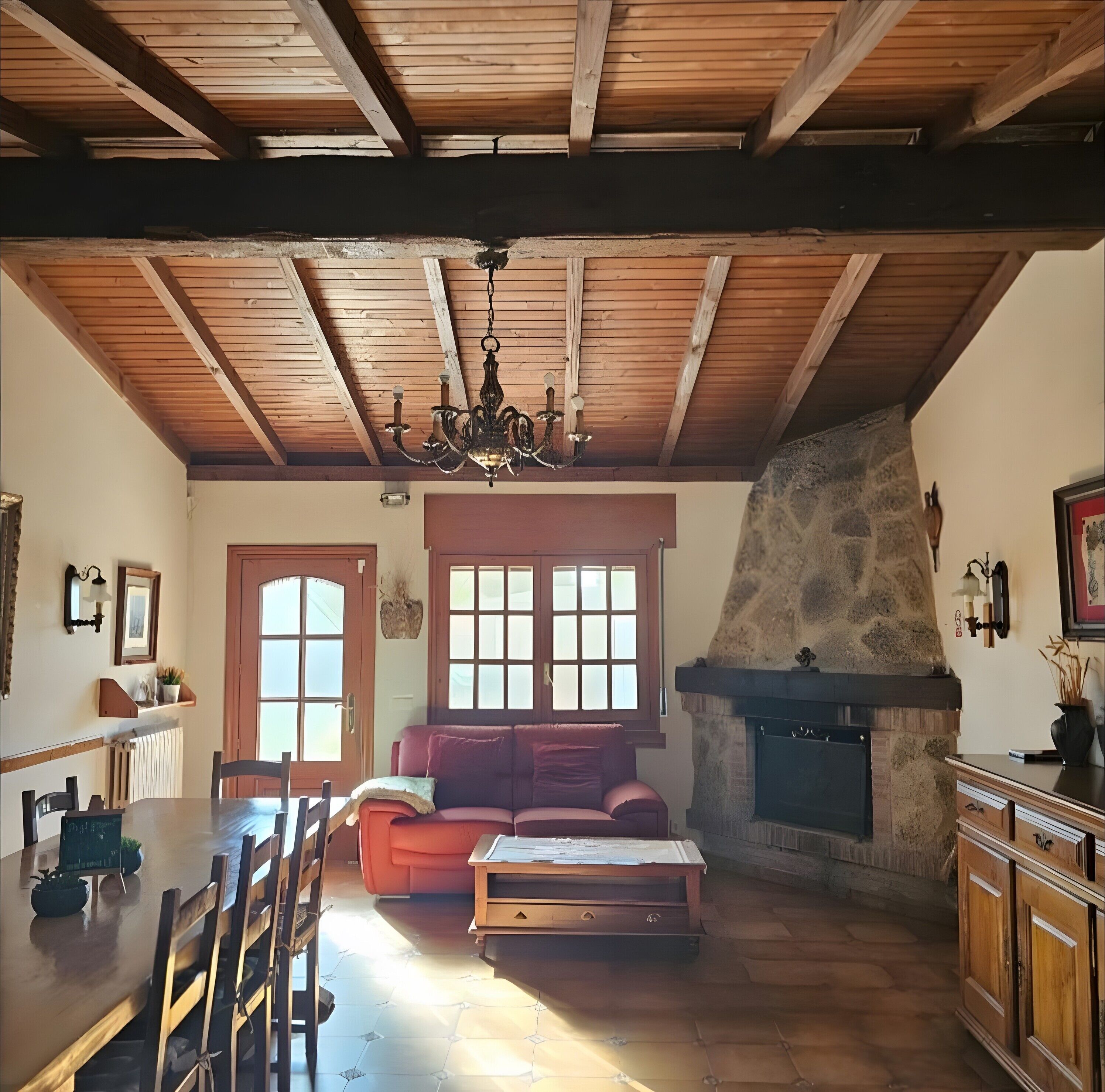 TV, fireplace, stereo