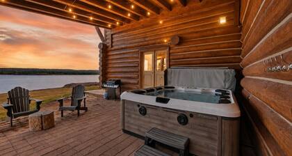 Stone Skipper | Waterfront! Private Dock! Boat Ramp! Hot Tub!