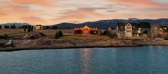 Stone Skipper | Waterfront! Private Dock! Boat Ramp! Hot Tub!