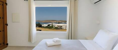 Ferros/tábuas de passar roupa, Wi-Fi, roupa de cama