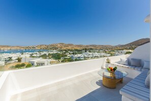 Terrace/patio - Diamondbig House Country Home with Jacuzzi and Wi-Fi (Paros)