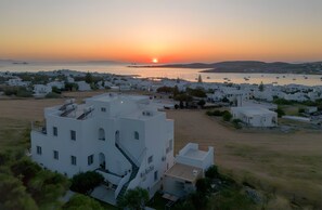 Exterior - Diamondbig House Country Home with Jacuzzi and Wi-Fi (Paros)