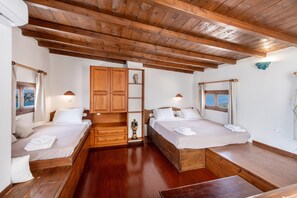 2 bedrooms, iron/ironing board, WiFi, bed sheets - Diamondbig House Country Home with Jacuzzi and Wi-Fi (Paros)