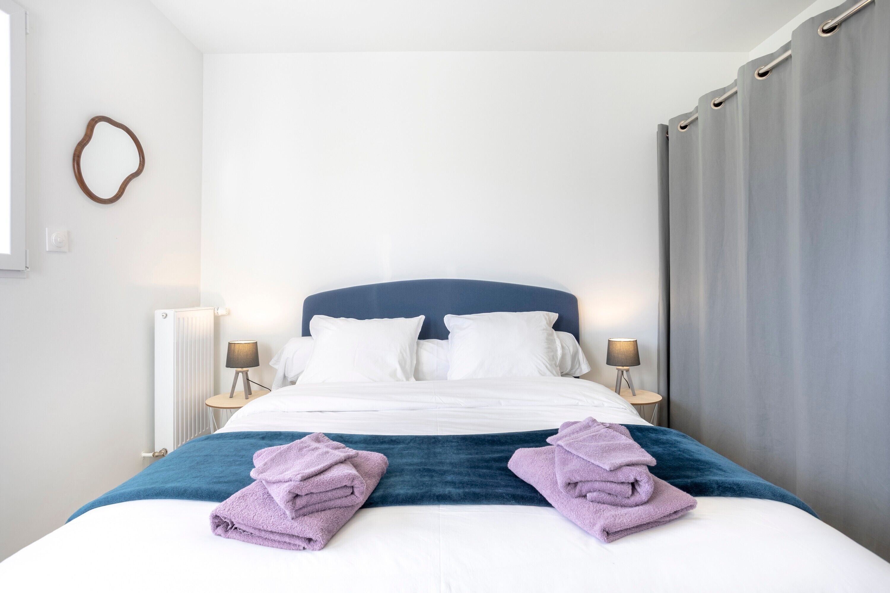 Een strijkplank/strijkijzer, wifi, beddengoed, rolstoeltoegang