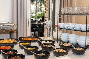 Desayuno buffet incluido todos los días