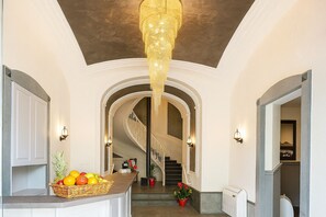 Lobby - Hotiday Napoli Capodimonte (Naples)