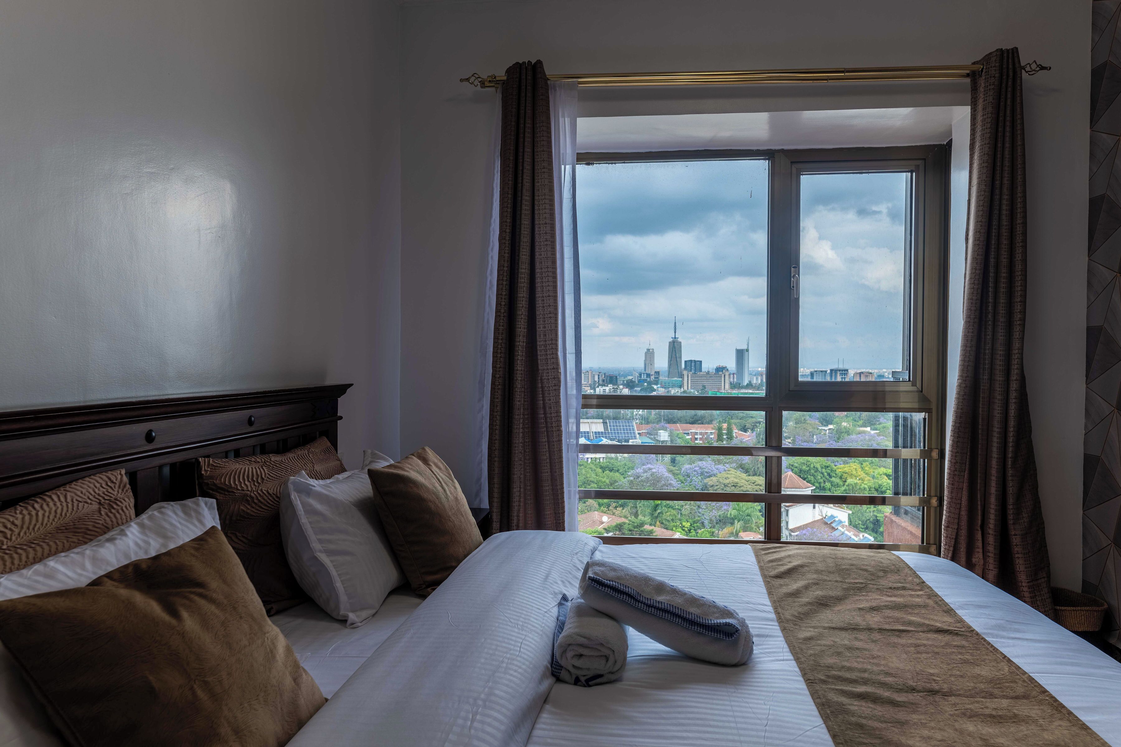 Una scrivania, ferro/asse da stiro, Wi-Fi gratuito, lenzuola