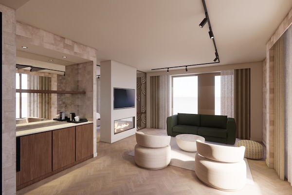 Suite, Golf View | Living area