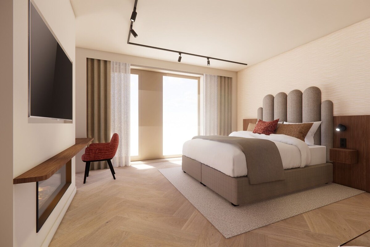 In-room safe, desk, blackout drapes, soundproofing