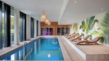 Piscine couverte