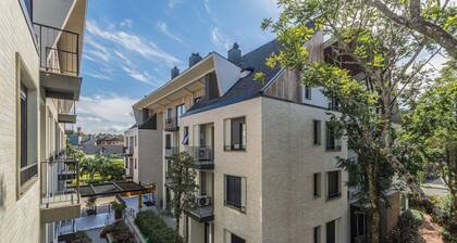 Modern and Complete Stays in Gramados Tourist Center - Cbgs