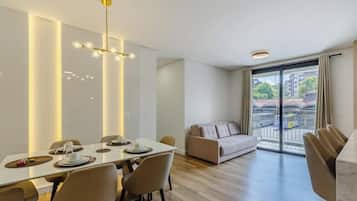 Basic Apartment | Interior